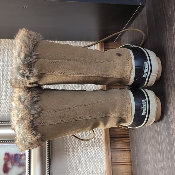 Northside Kathmandu Tan Suede Duck Boot Faux Fur Lined Size 9 - Picture 5 of 7